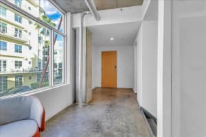 101 12TH STREET, TAMPA, FL 33602 Sold 04/02/25