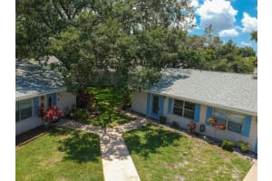 402 DORCHESTER PLACE, SUN CITY CENTER, FL 33573 Sold 06/16/25