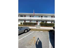 8425 112TH STREET, SEMINOLE, FL 33772 Sold 04/30/25