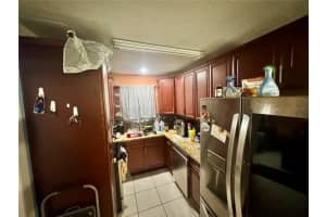 2521 16TH STREET, FORT LAUDERDALE, FL 33311 Sold 03/05/25