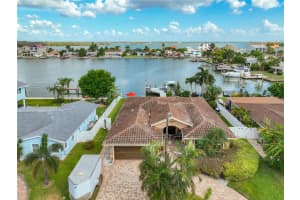 565 CRYSTAL DRIVE, MADEIRA BEACH, FL 33708 Sold 04/21/25