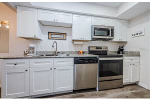 1855 BOUGH AVENUE, CLEARWATER, FL 33760 - MLS#MFRTB8342485