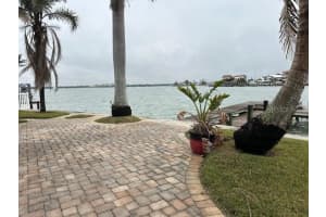 341 MADEIRA AVENUE, MADEIRA BEACH, FL 33708 Sold 04/17/25