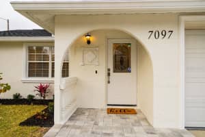 7097 ABERFELDY AVENUE, ST PETERSBURG, FL 33709 Sold 03/04/25