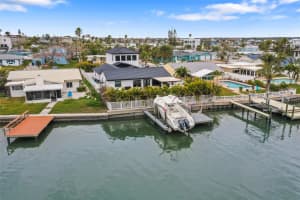 16015 REDINGTON DRIVE, REDINGTON BEACH, FL 33708 - MLS#MFRTB8342582
