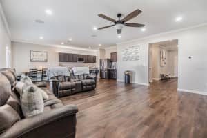 701 GARDEN OAKS SQUARE, SEFFNER, FL 33584 Sold 07/18/25
