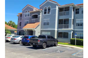 18001 Richmond Place Dr #721, TAMPA