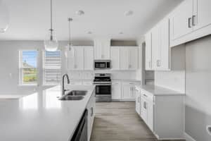 2061 LONGLINER LOOP, WESLEY CHAPEL, FL 33543 Sold 05/02/25