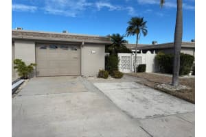 439 Boca Ciega Point Blvd N, ST PETERSBURG