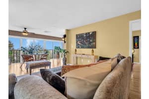 90 HIGHLAND AVENUE, TARPON SPRINGS, FL 34689 - MLS#MFRTB8342858