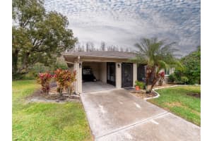 2022 HAWKHURST CIRCLE, SUN CITY CENTER, FL 33573 Sold 04/25/25