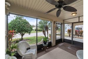2022 HAWKHURST CIRCLE, SUN CITY CENTER, FL 33573 Sold 04/25/25