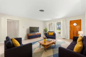 6890 DR MARTIN LUTHER KING JR STREET, ST PETERSBURG, FL 33705 Sold 04/28/25