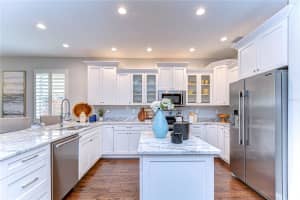 4141 COURTSIDE WAY, TAMPA, FL 33618 Sold 01/27/25