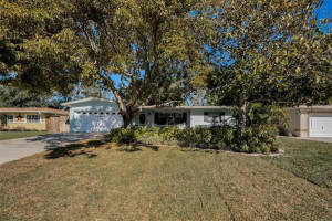 1120 IDLEWILD DRIVE, DUNEDIN, FL 34698 Sold 04/11/25