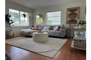 5517 12TH AVE S, GULFPORT, FL 33707 Sold 02/25/25