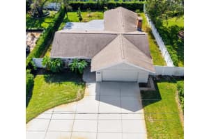 2620 RENATTA DRIVE, BELLEAIR BLUFFS, FL 33770 Sold 02/28/25