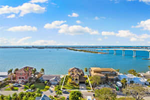 110 DRIFTWOOD LANE, LARGO, FL 33770 Sold 05/30/25