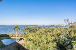 2700 BAYSHORE BOULEVARD, DUNEDIN, FL 34698 Sold 03/21/25