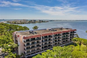 2700 BAYSHORE BOULEVARD, DUNEDIN, FL 34698 Sold 03/21/25