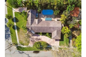 206 BOSPHOROUS AVENUE, TAMPA, FL 33606 Sold 04/18/25