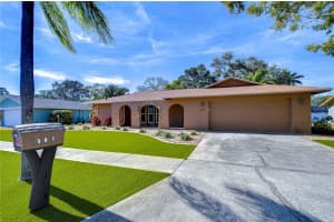 501 MERAVAN DRIVE, PALM HARBOR, FL 34683 Sold 04/08/25