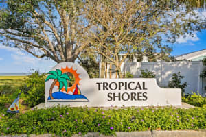 538 25TH AVENUE, ST PETERSBURG, FL 33705 Sold 05/12/25