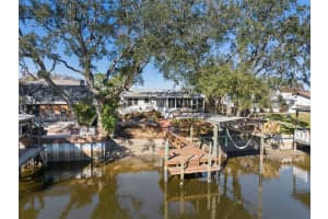 116 SUNRISE DRIVE, PALM HARBOR, FL 34683 Sold 03/07/25