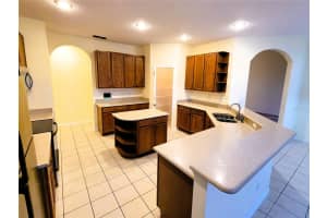 2912 SWEETSPIRE CIR, KISSIMMEE, FL 34746 Sold 05/19/25