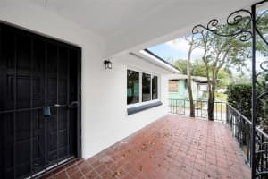 3504 9TH STREET, TAMPA, FL 33605 Sold 03/31/25