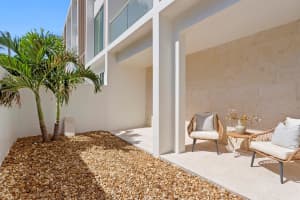 2702 WOODROW AVENUE, TAMPA, FL 33602 Sold 06/18/25