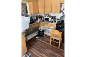 320 20TH AVENUE, ST PETERSBURG, FL 33705 Sold 02/13/25