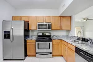 9523 NEWDALE WAY, RIVERVIEW, FL 33578 - MLS#MFRTB8343626