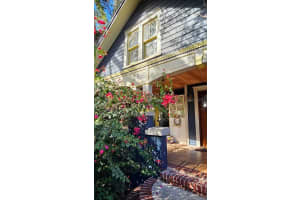 2445 3RD AVENUE, ST PETERSBURG, FL 33713 Sold 05/02/25
