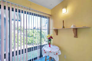 2750 E BAY DRIVE, LARGO, FL 33771 Sold 04/30/25