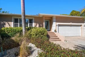 3998 SOUTH CIRCLE, LARGO, FL 33774 Sold 06/30/25
