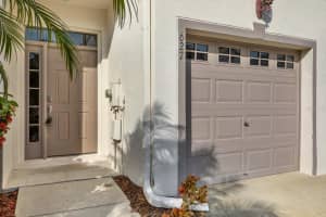 627 VALLANCE WAY, ST PETERSBURG, FL 33716 Sold 02/28/25