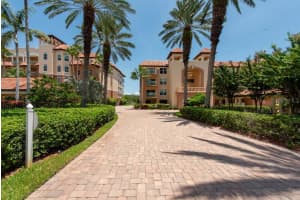1695 PINELLAS BAYWAY S #E4, ST PETERSBURG, FL 33715 - MLS#MFRTB8343798