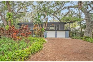 751 PINELLAS POINT DRIVE, ST PETERSBURG, FL 33705 Sold 07/29/25