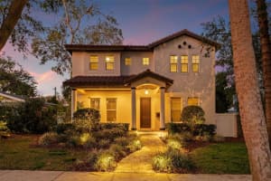 811 19TH AVENUE, ST PETERSBURG, FL 33704 Sold 03/27/25