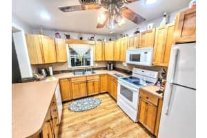 11046 54TH AVENUE, ST PETERSBURG, FL 33708 Sold 03/03/25