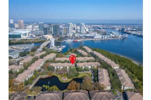 615 TROPICAL BREEZE WAY, TAMPA, FL 33602 Sold 03/28/25