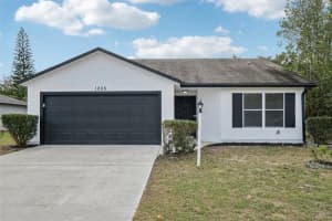 1055 9TH SQUARE, VERO BEACH, FL 32960 Sold 09/04/25