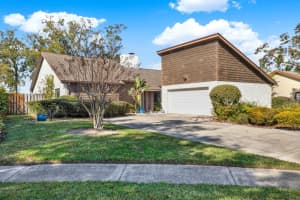 8304 PALMA VISTA LANE, TAMPA, FL 33614 Sold 04/16/25