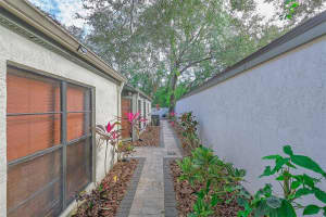 13817 LAZY OAK DRIVE, TAMPA, FL 33613 Sold 04/04/25