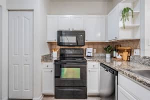 4207 DALE MABRY HIGHWAY, TAMPA, FL 33611 Sold 04/16/25