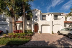 10308 SAVILLE ROWE LANE, TAMPA, FL 33626 Sold 04/09/25