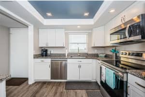 4550 COVE CIRCLE, ST PETERSBURG, FL 33708 Sold 03/31/25