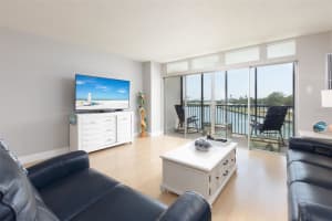 10355 PARADISE BOULEVARD, TREASURE ISLAND, FL 33706 - MLS#MFRTB8343939