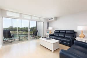 10355 PARADISE BOULEVARD, TREASURE ISLAND, FL 33706 - MLS#MFRTB8343939